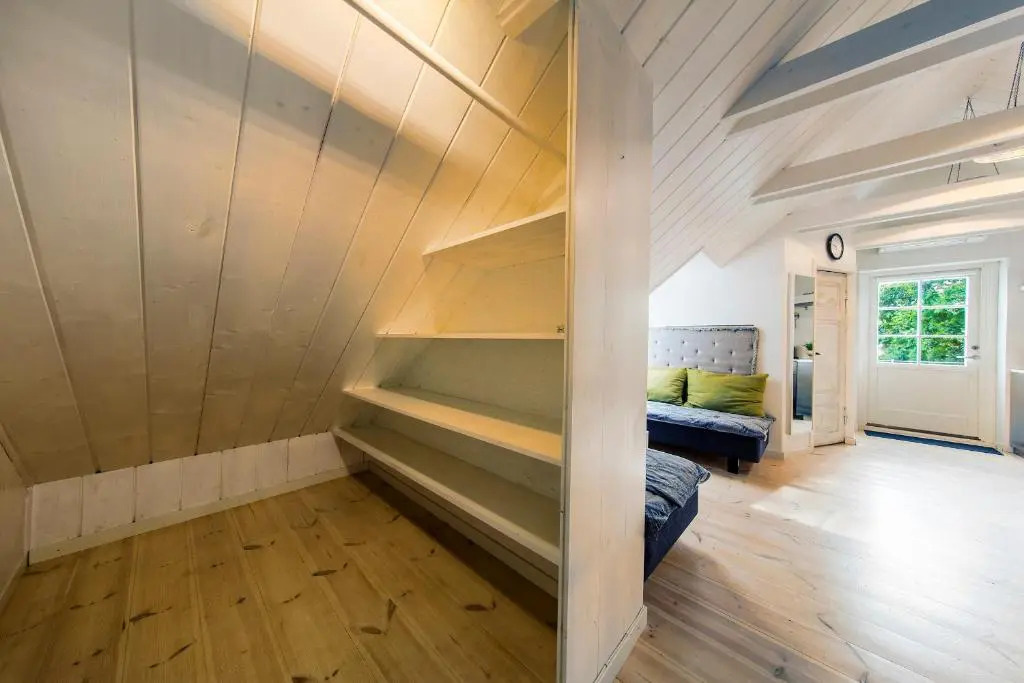 Apple 9 Apartment