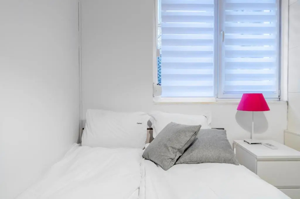 Cute&Cozy 2BD Flat with Balcony