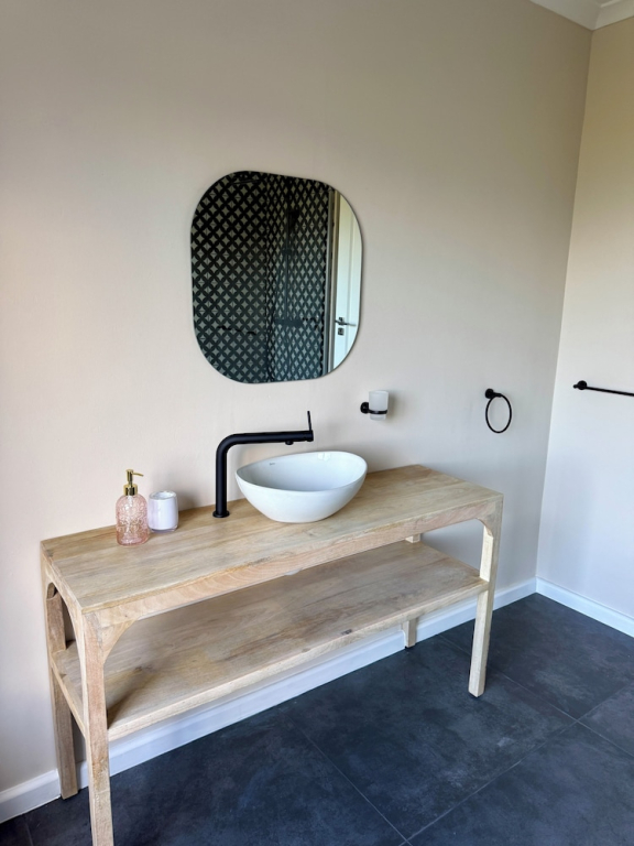 Wood Road Coastal Guest rooms