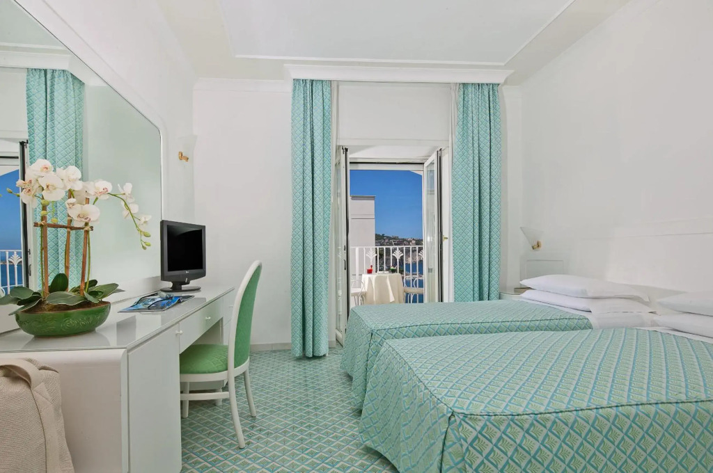 Grand Hotel Riviera