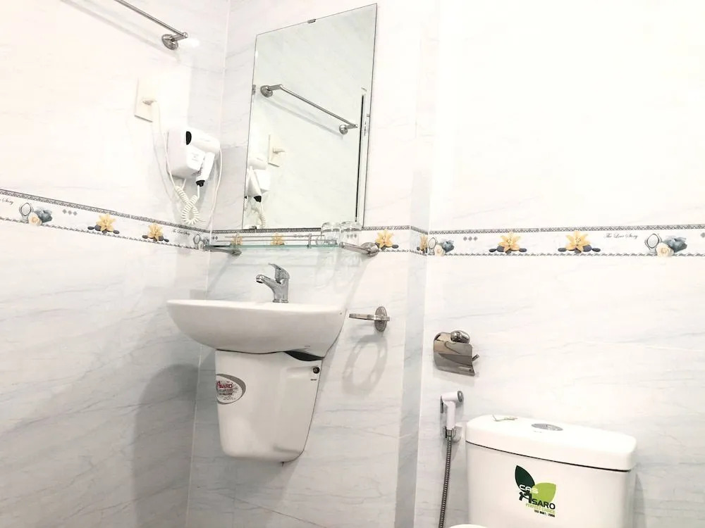 OYO 1127 Hana Hotel Nha Trang