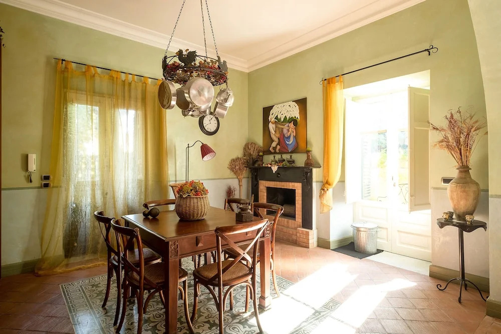 Suitelowcost Villa Bagheria