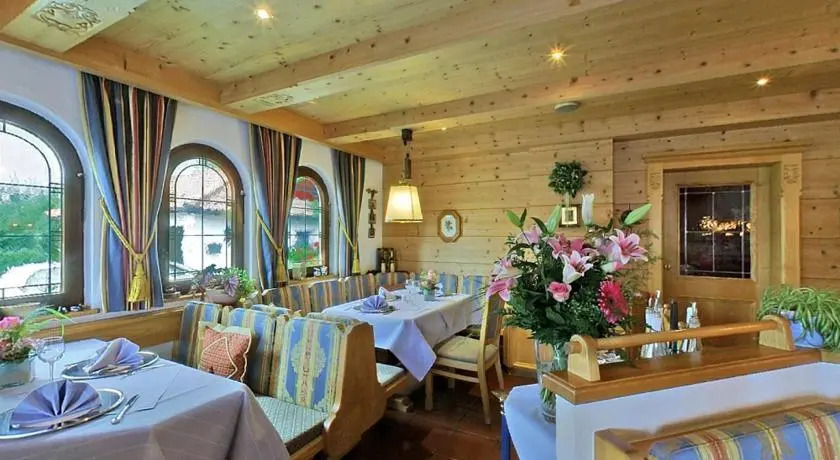 Hotel Alpina