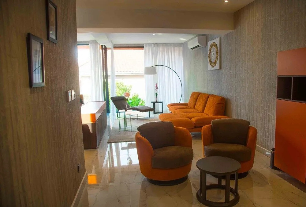 The Vynyard, Accra