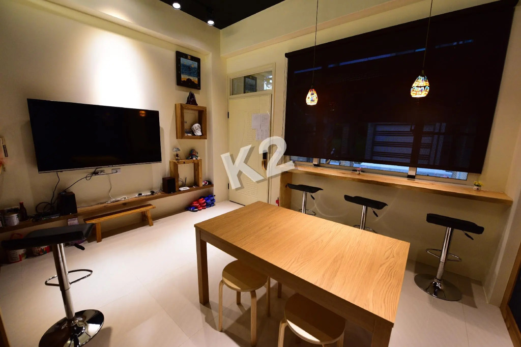 K2 Hostel