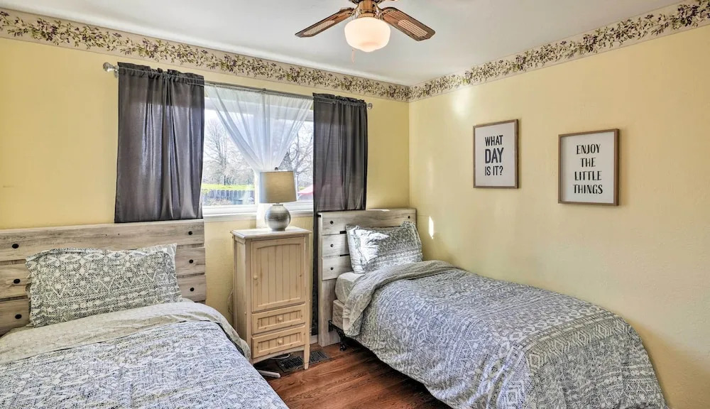 1 Mi to Main Street Sutter Creek: Poolside Oasis!