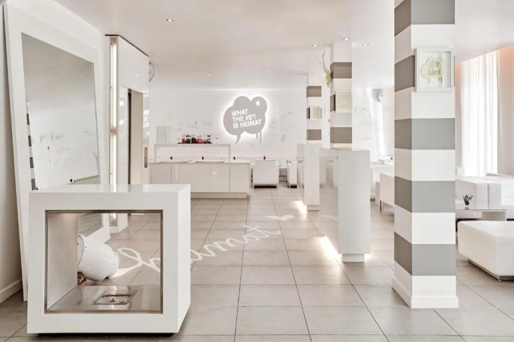 The Pure, Frankfurt, a Member of Design Hotels