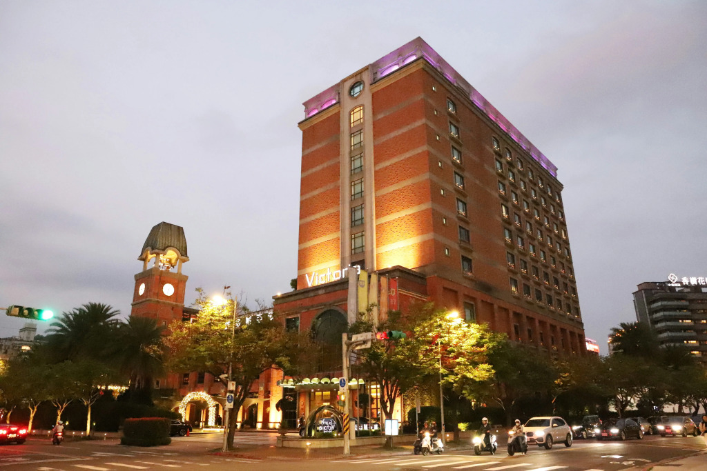 Grand Victoria Hotel