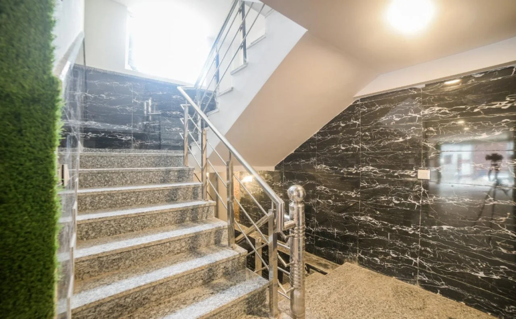 Royal Town Paschim Vihar By OYO Rooms