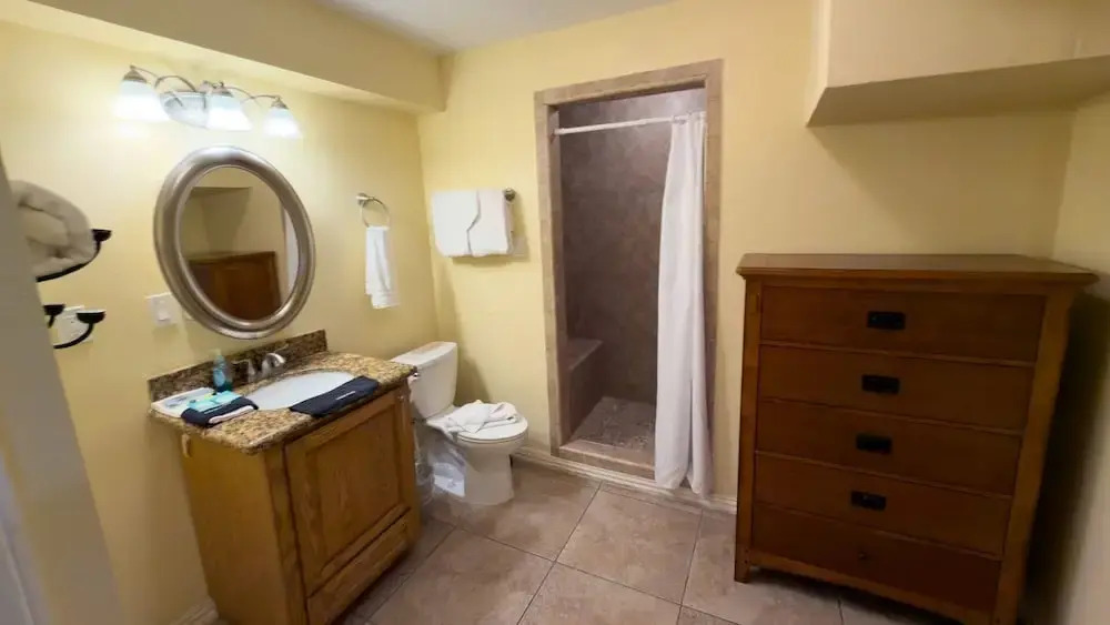 Pompano Beachview Home 4 Bedroom Home by RedAwning