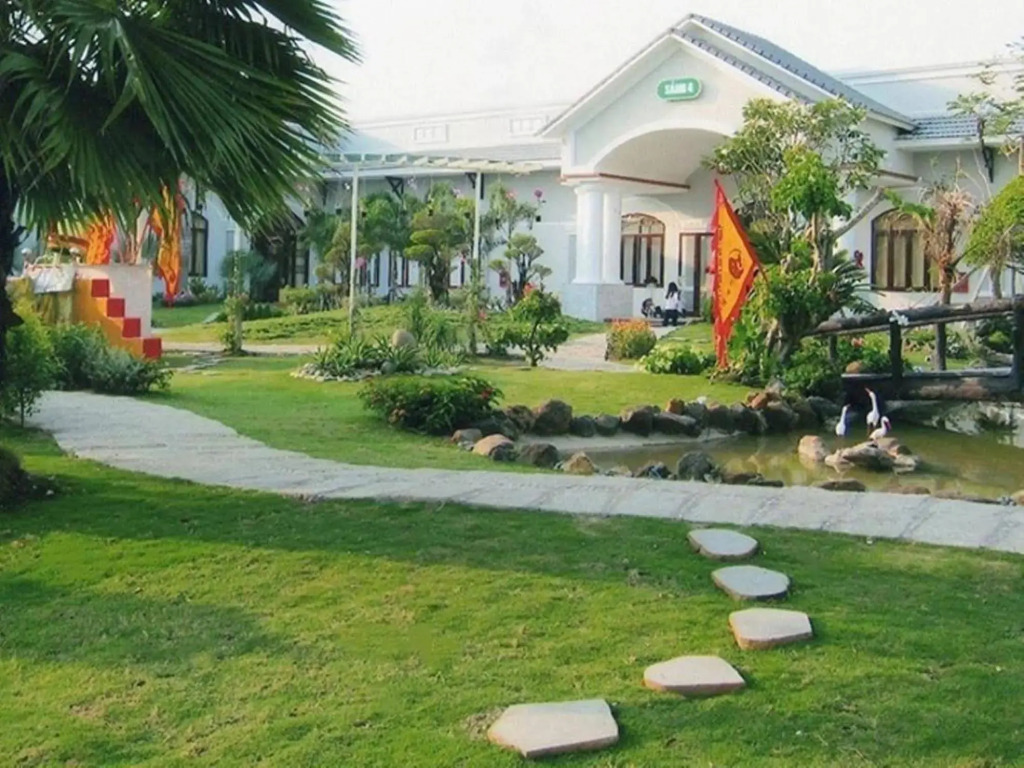 Cuu Long Hotel