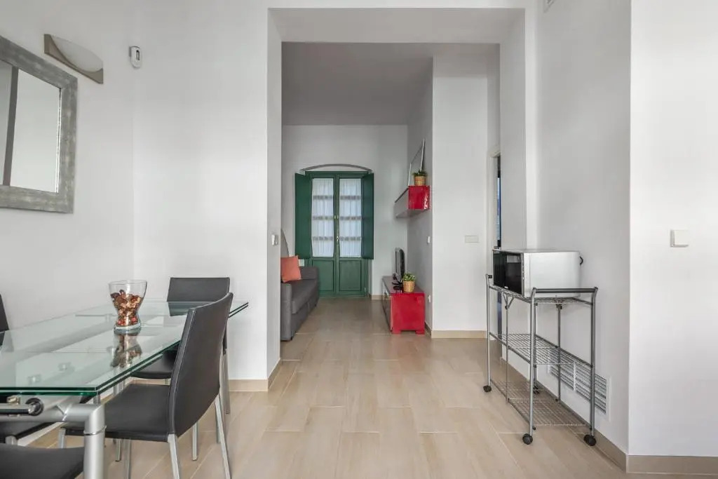 Triana Flat, 3mn from plaza de Cuba