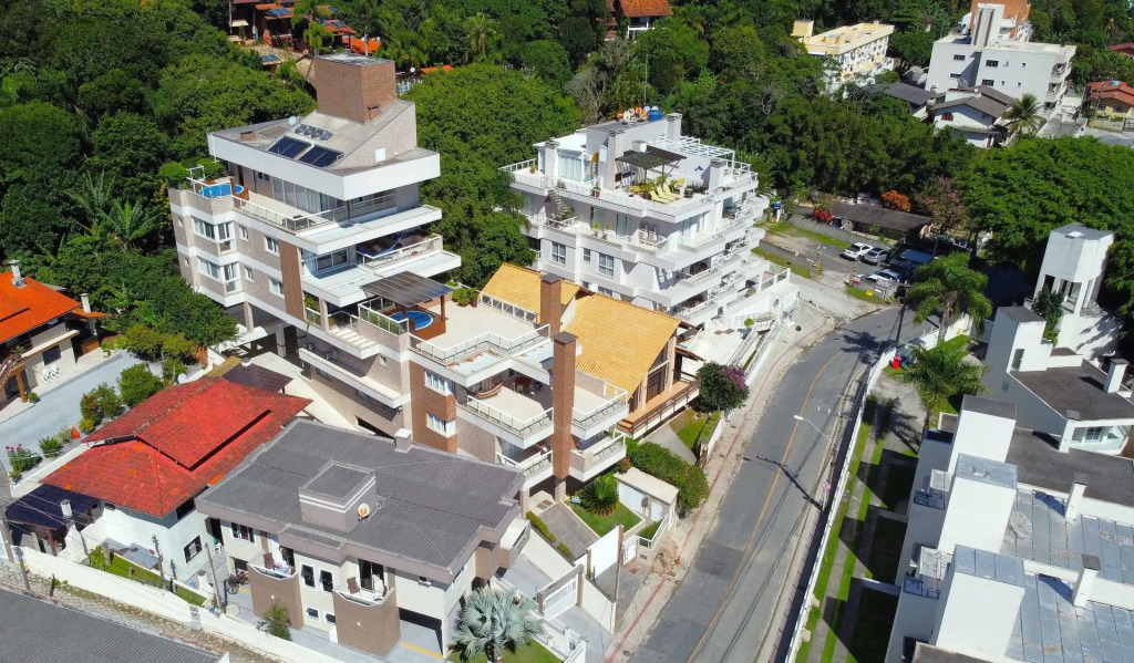 1078   Apartamento Com Vista Para O Mar Em Bombinhas