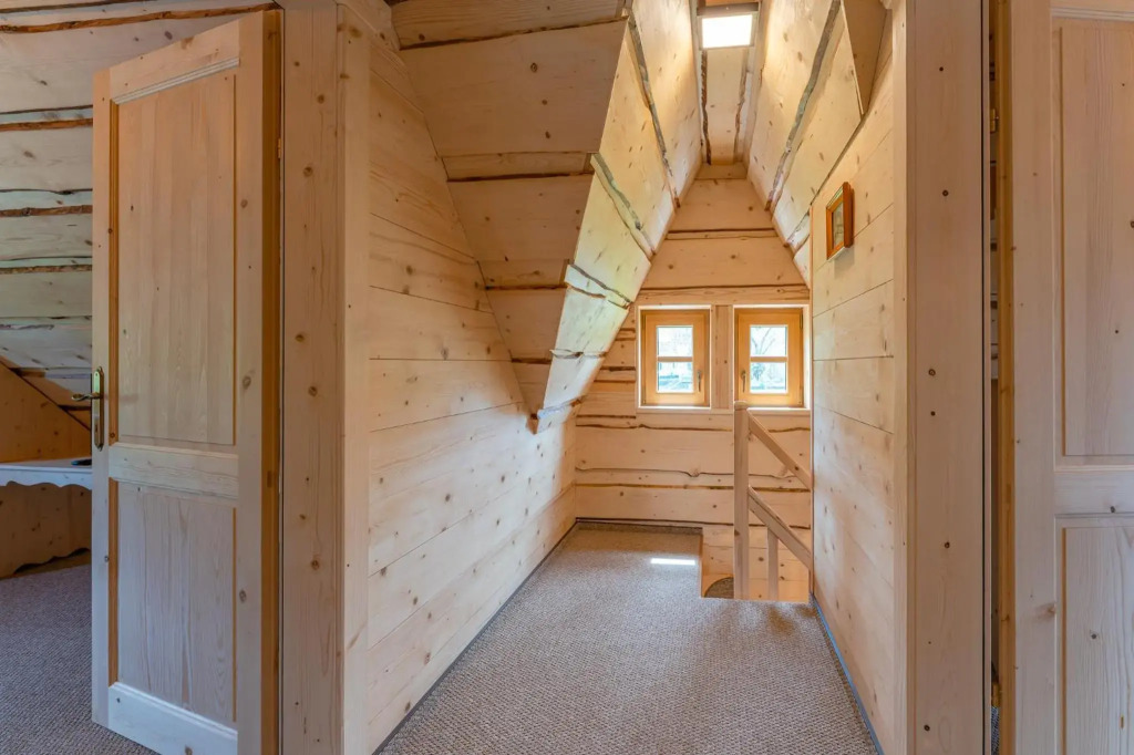 Cabane de Poveste