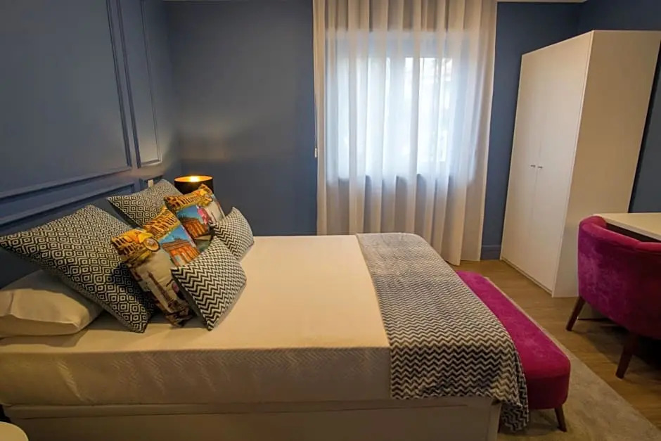 Zigzag Hostel