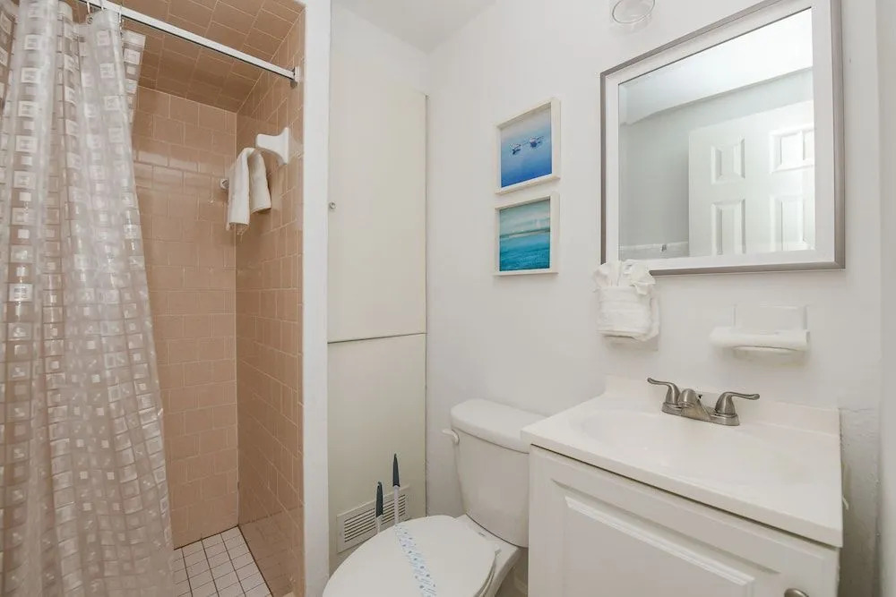 Captain's Quarters at Anna Maria Island Inn