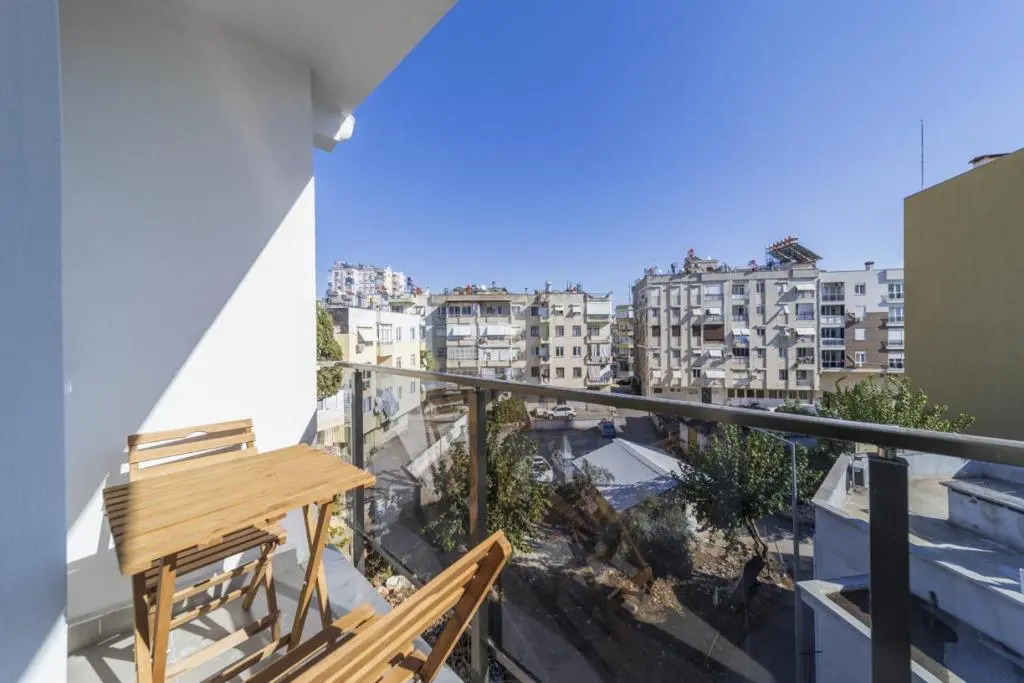 Comfy Home With Balcony in Muratpasa