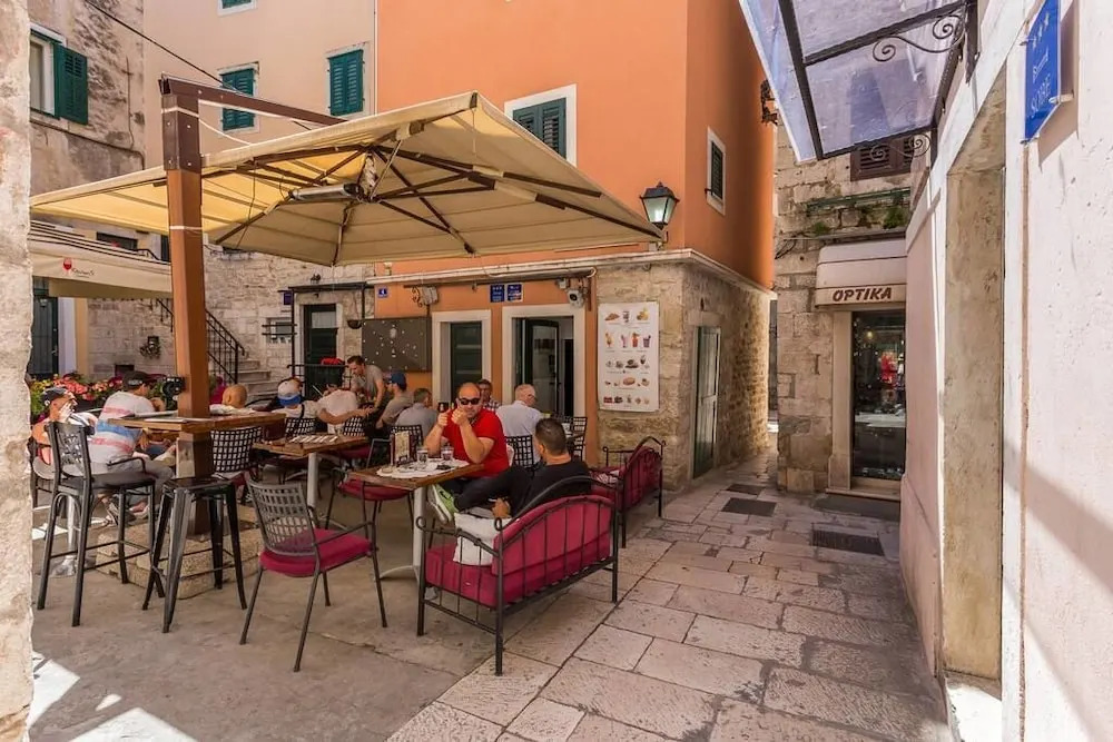 Guesthouse Aleto