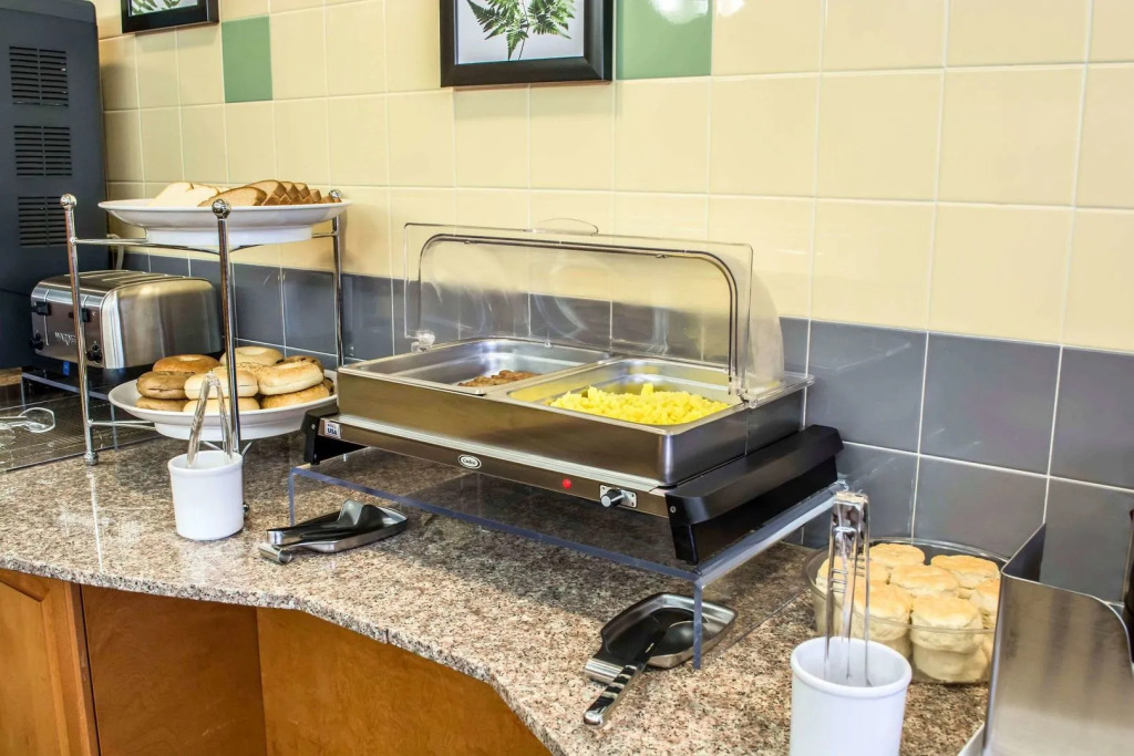 Comfort Inn & Suites Ashland - Richmond North
