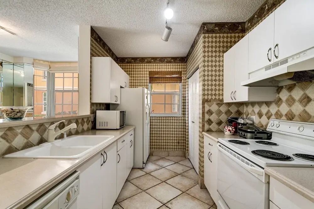 Wonderful 3 Bedroom Condo in the Heart of Aventura