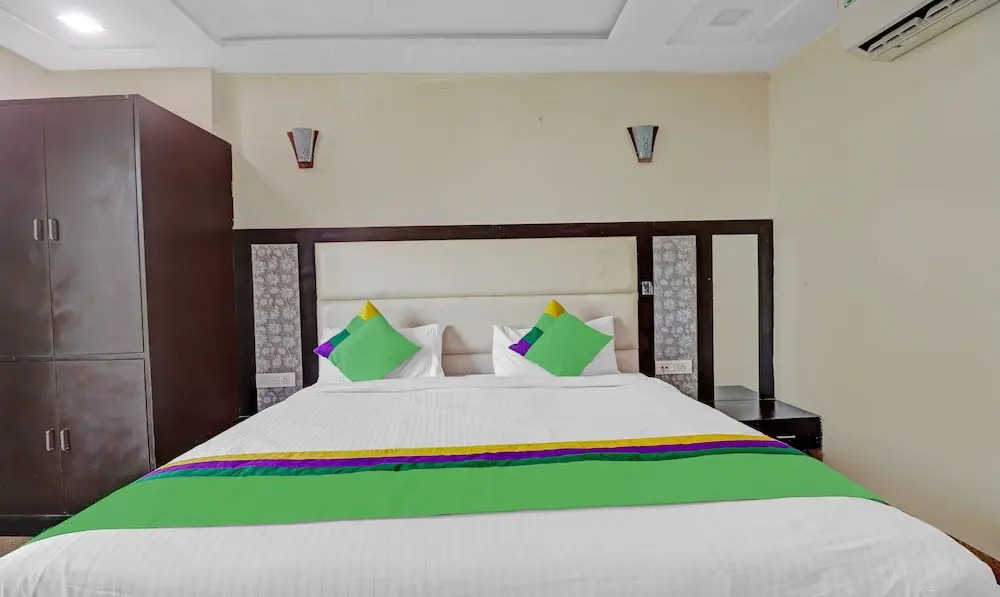 Treebo Trend Hotel Grand Father
