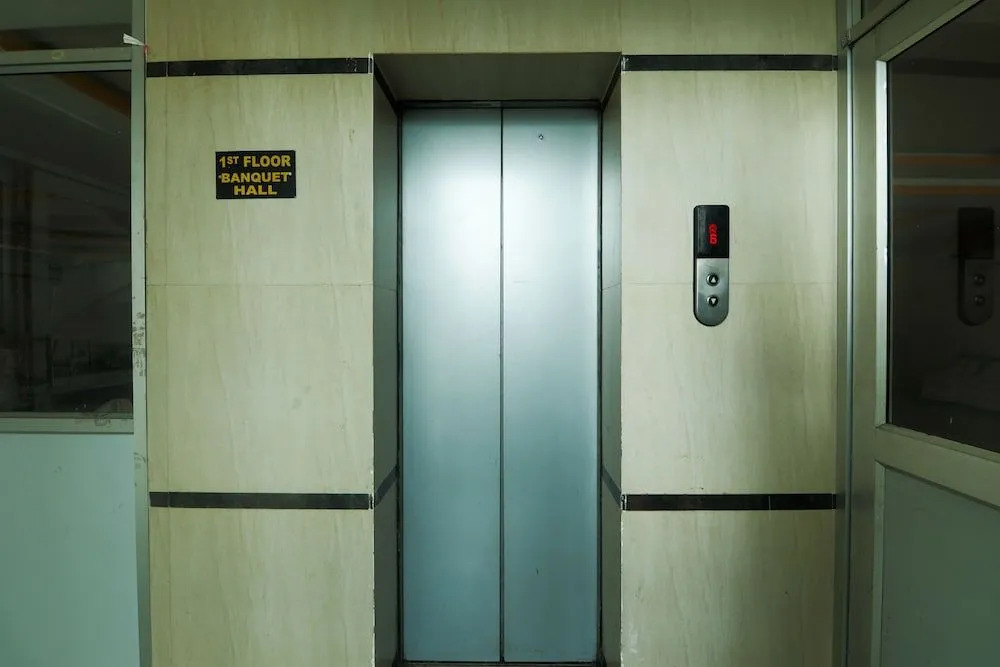 OYO 27736 Hotel Sunview