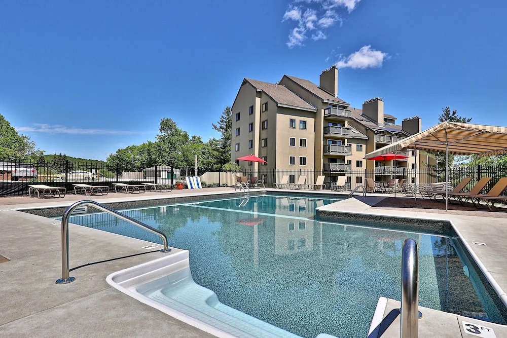 Mg 3b02 - Wow. Can You Get Any Closer? 1br/1ba Sleeps 4
