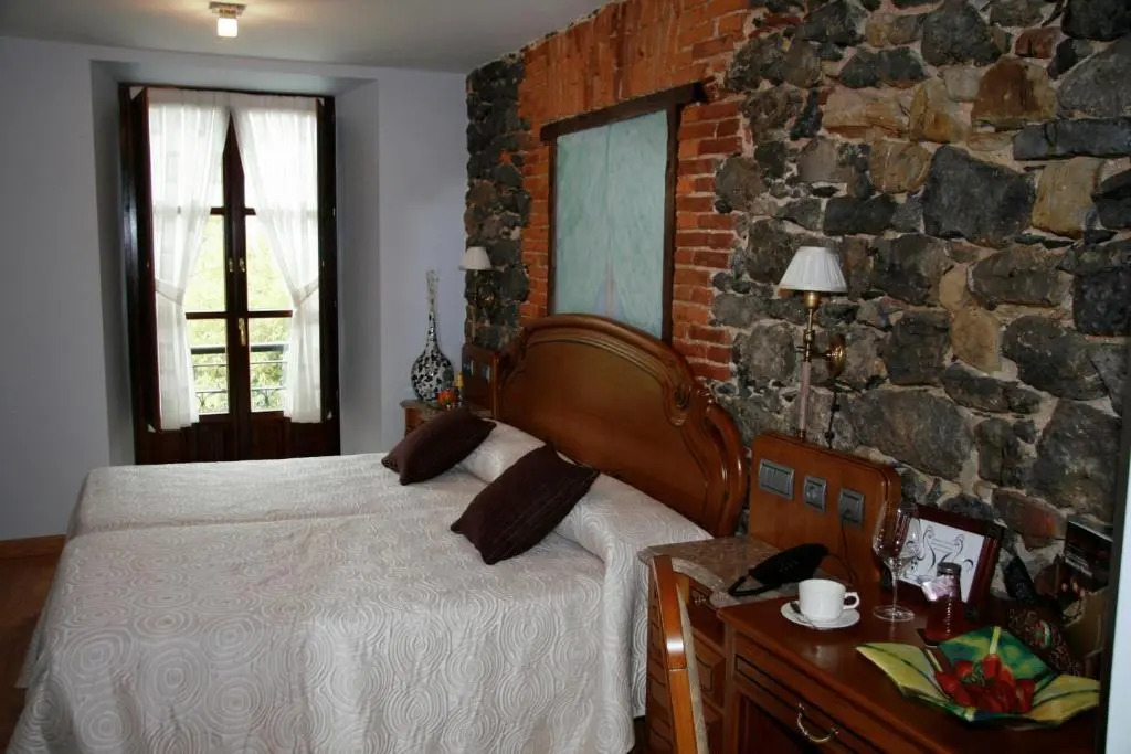 Posada Los Gallos
