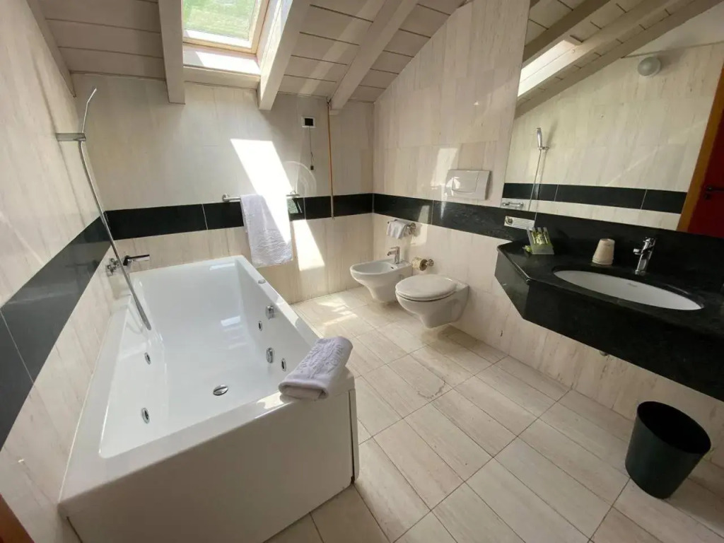 Hotel Lenno