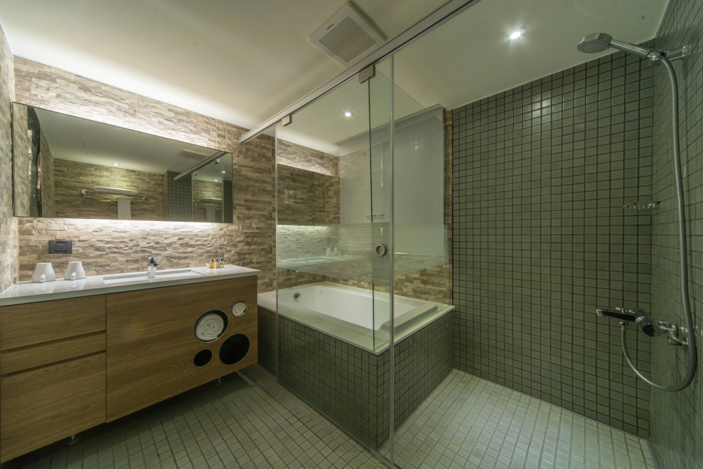 Simple + Hotel