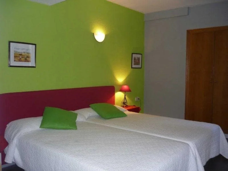 Hotel Reconquista