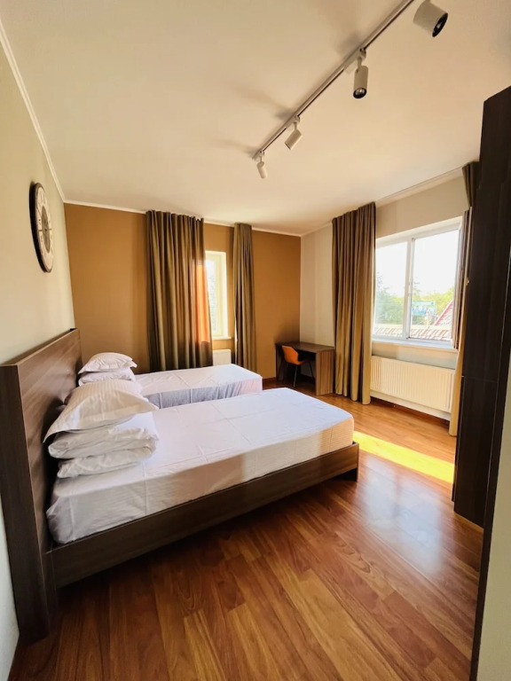 Хостел People Hostel & Suites