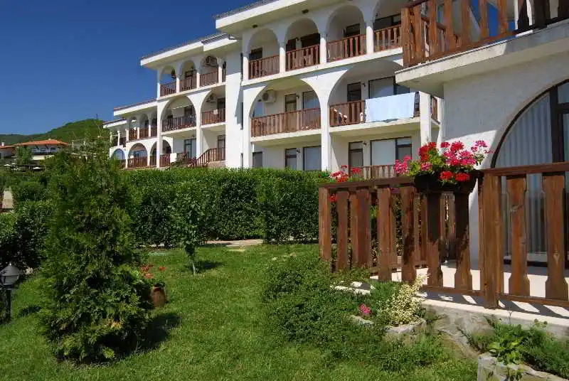 Vega Village Ap B39