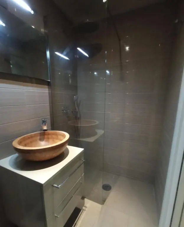 C&E Suites Roma