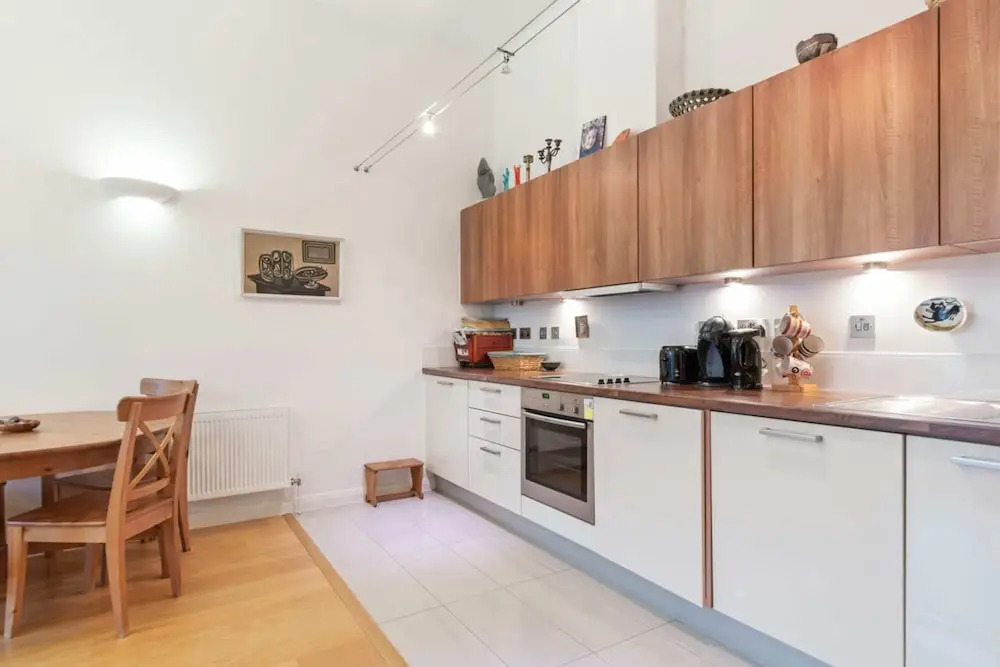 Beautiful 1 Bedroom Apartment in Shepherd's Bush