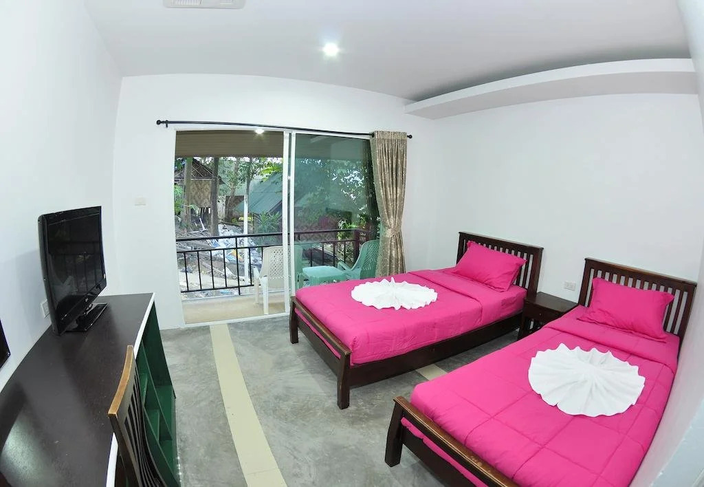 Phi Phi Mountain View Resort