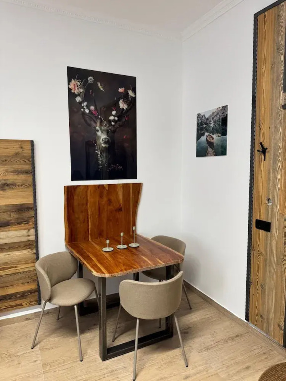 VIP Top 19 in Viena With 1 Bedrooms and 1 Bathrooms