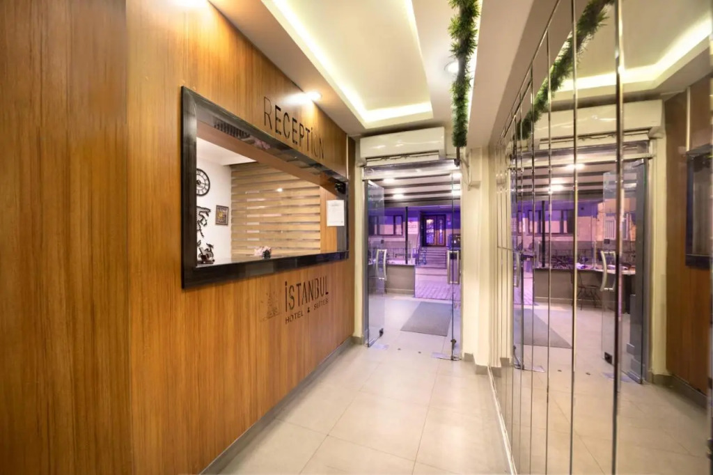 Istanbul Hotel & Suites