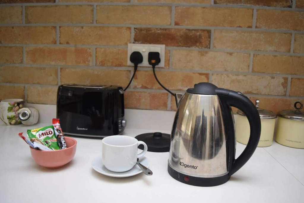 Green Court Serviced Apartments