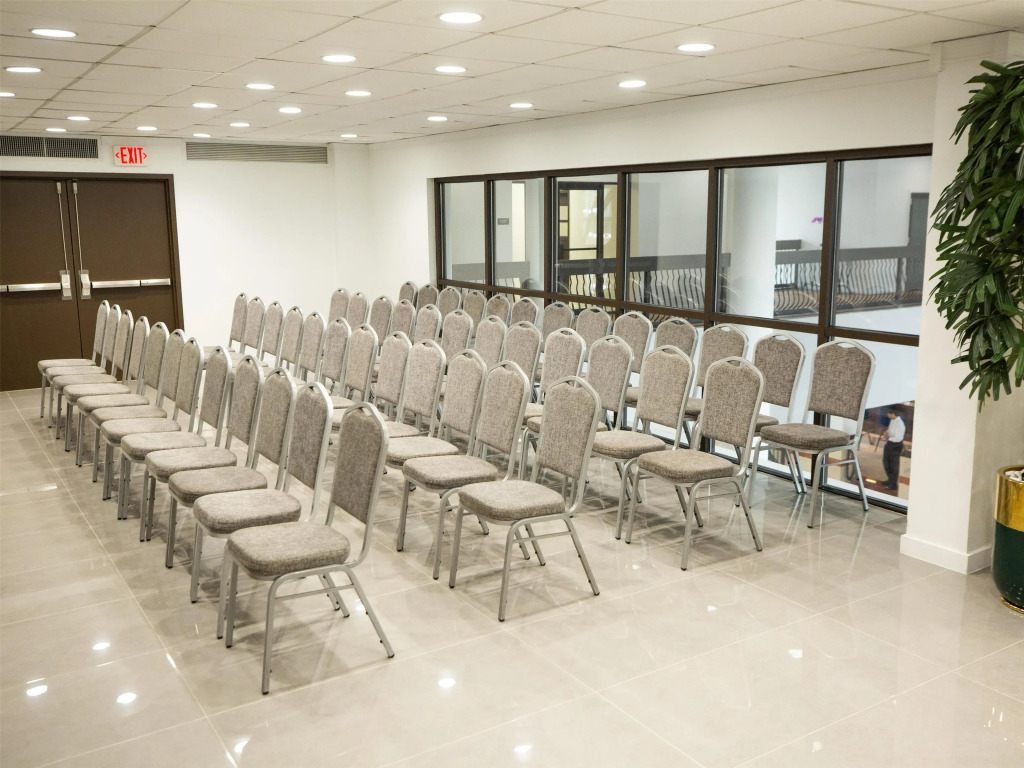 Regency Miami Airport by Sonesta