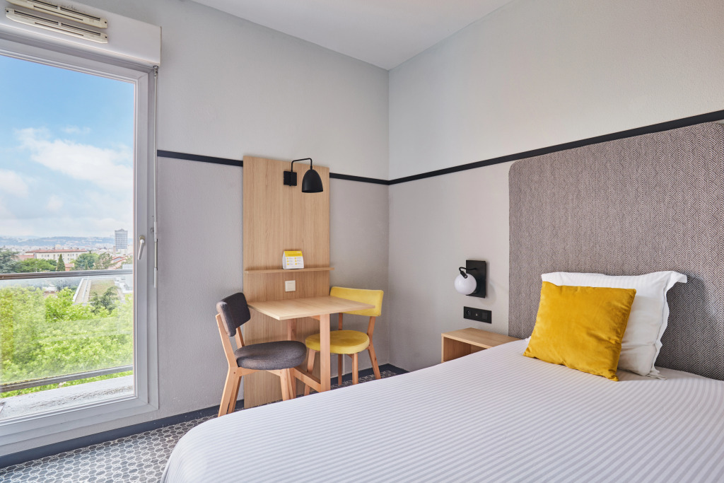Apparthôtel Odalys City - Bioparc Lyon Est
