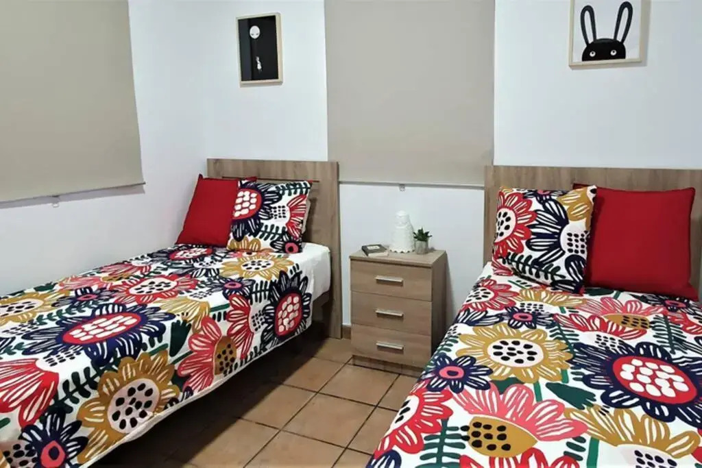 "Ñ" Casa Rural El Romeral - ALEGRÍA Housing