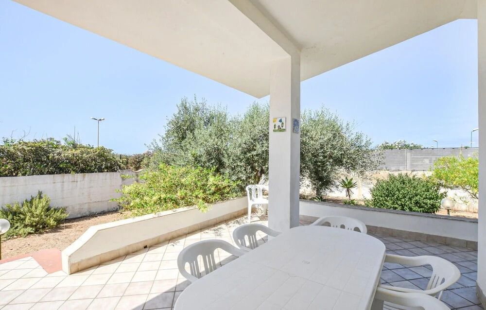 Nice Home in Punta Braccetto With 2 Bedrooms and Wifi