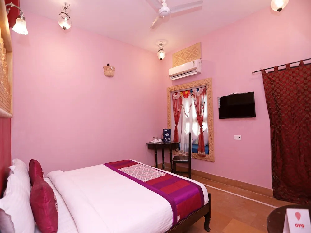 OYO 1402 Hotel Prithvi