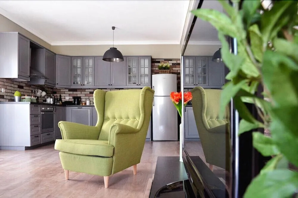 Three Bedrooms Apartment in City Center