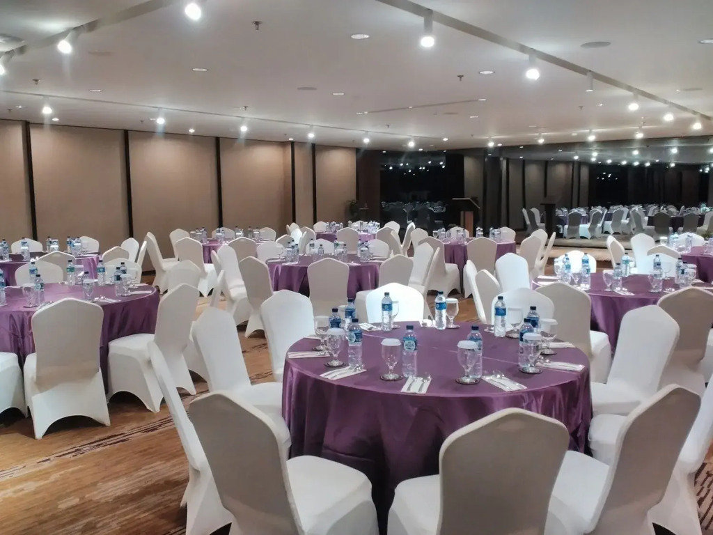 I Hotel Baloi Batam