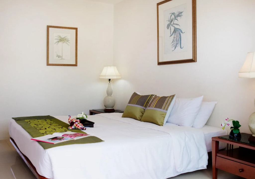 Hill Myna Holiday Park & Cafe