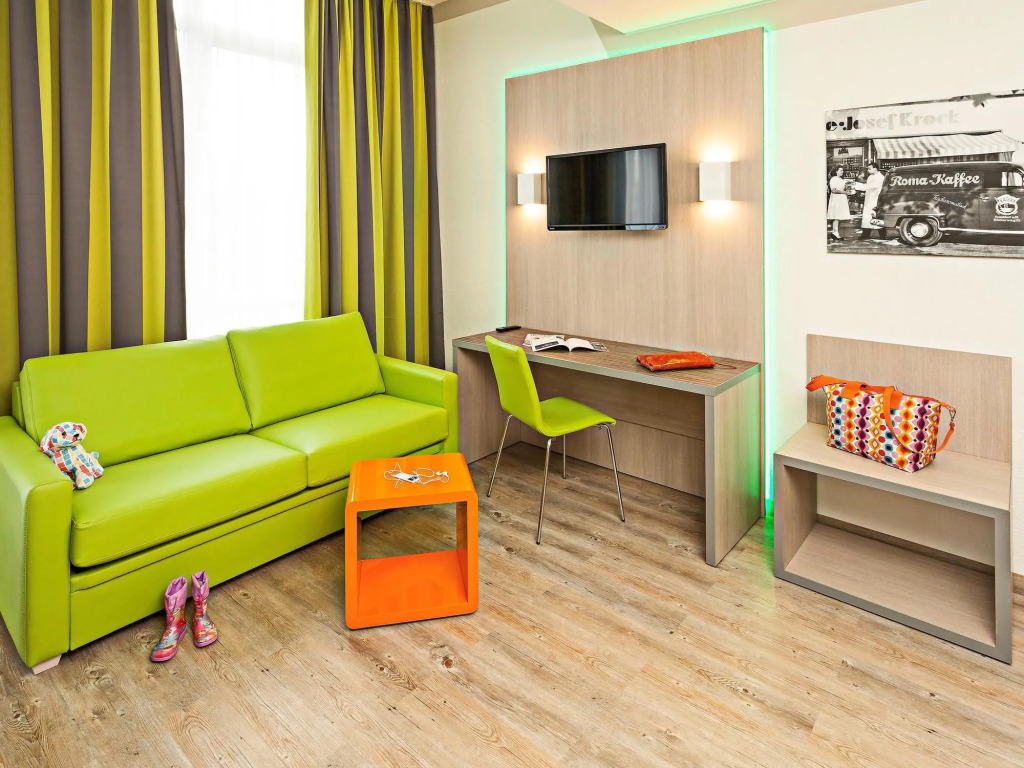 Отель B&B HOTEL Bochum‑Hbf