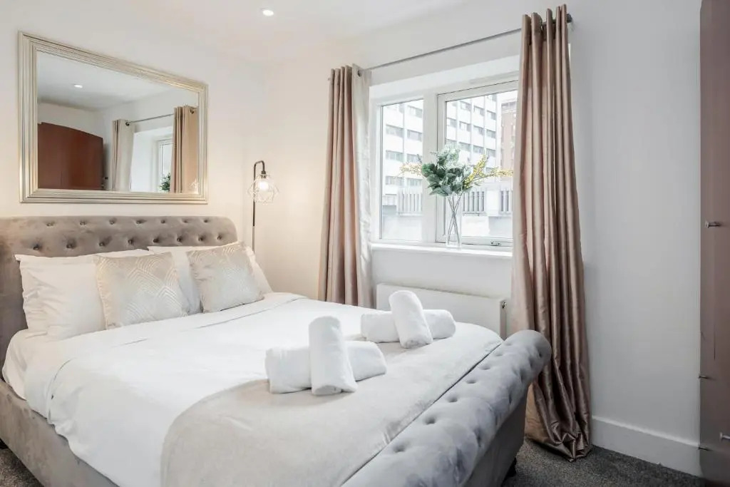 The Heart of Covent Garden Sleeps 4