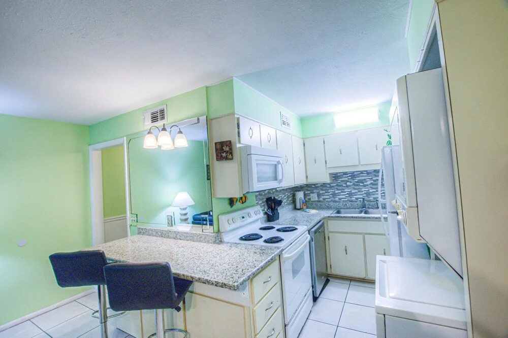 Summerhouse Beach Resort by Panhandle Getaways